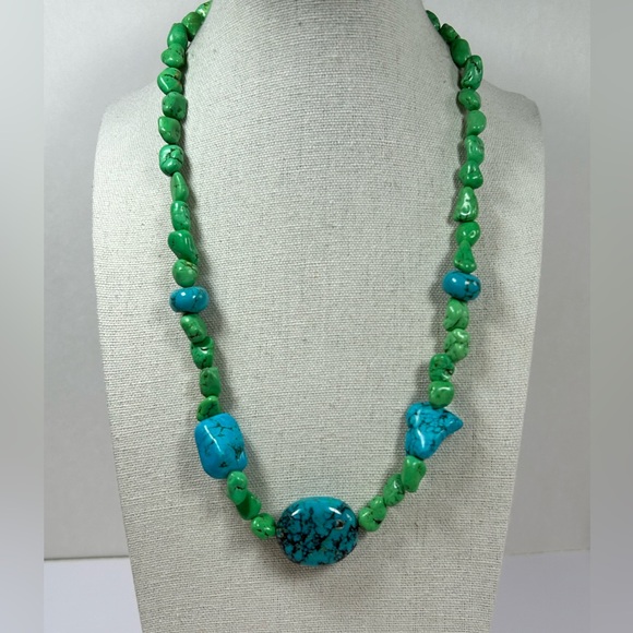 Artisan Necklace Gemstone Turquoise Howlite beads Sterling silver 925 clasp - Picture 2 of 9